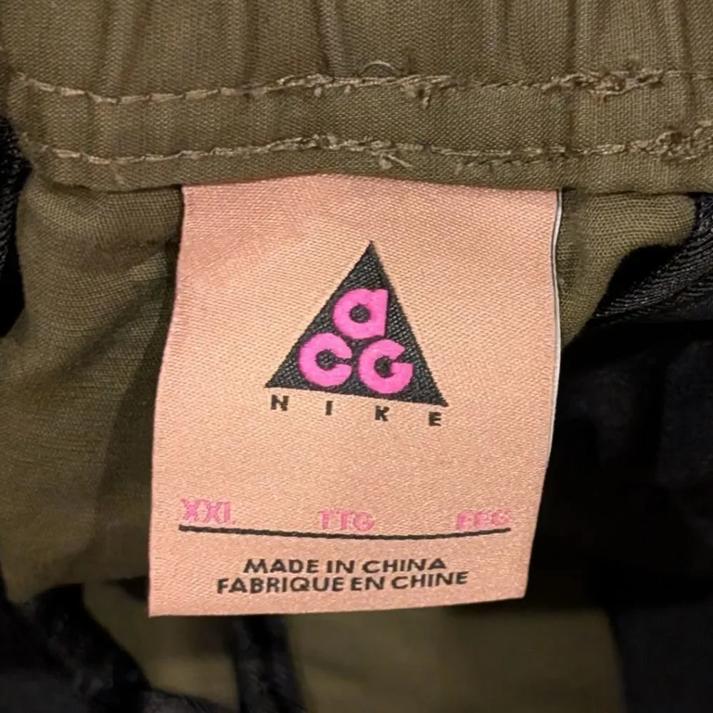 Nike ACG Errolson Hugh Cargo Pants Olive XXL AQ3524-395 Techwear